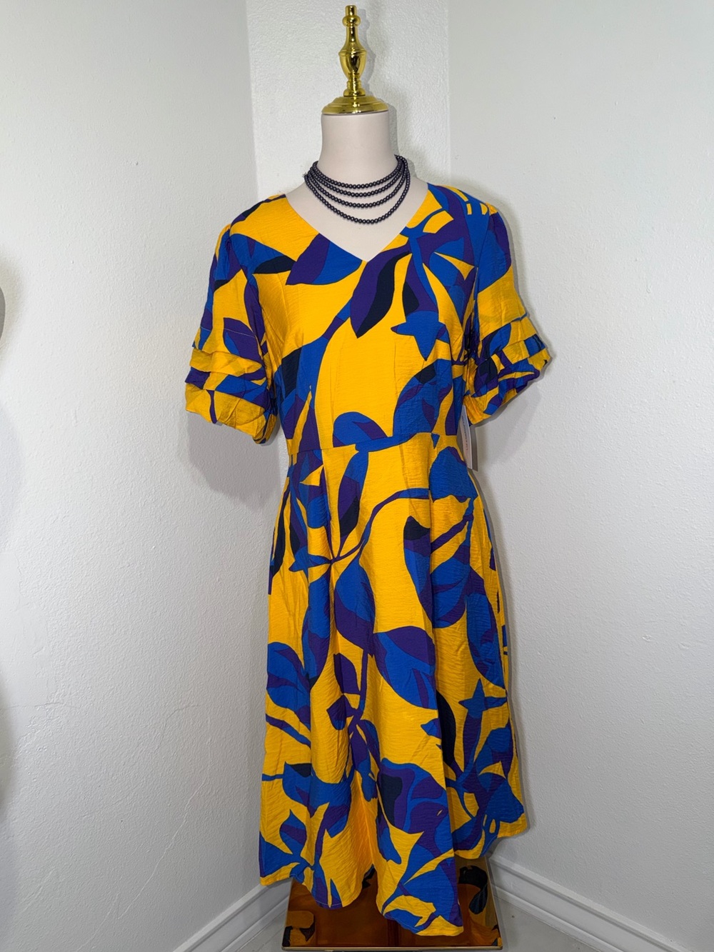 Women’s Abstract Floral Midi Dress